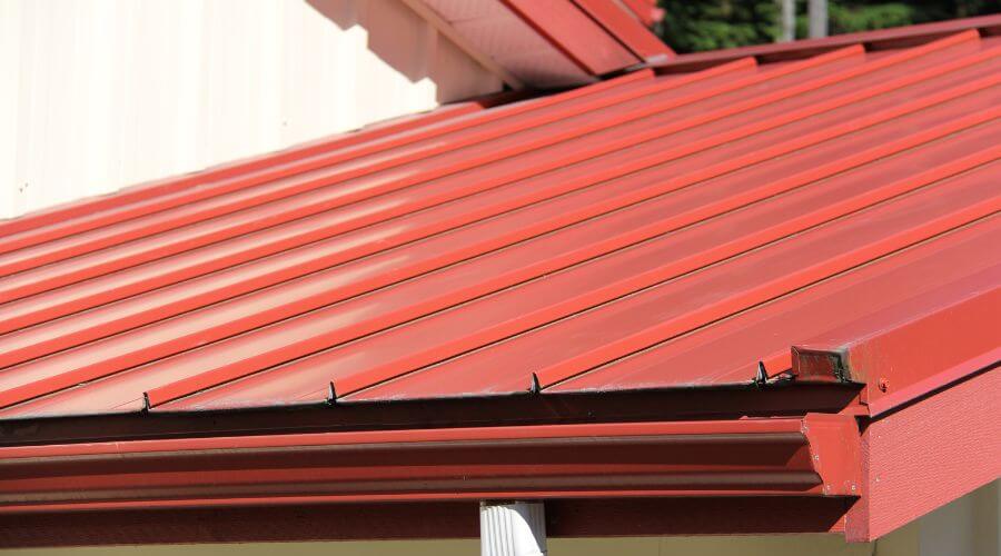 Professional metal roof installation in Martinton, IL